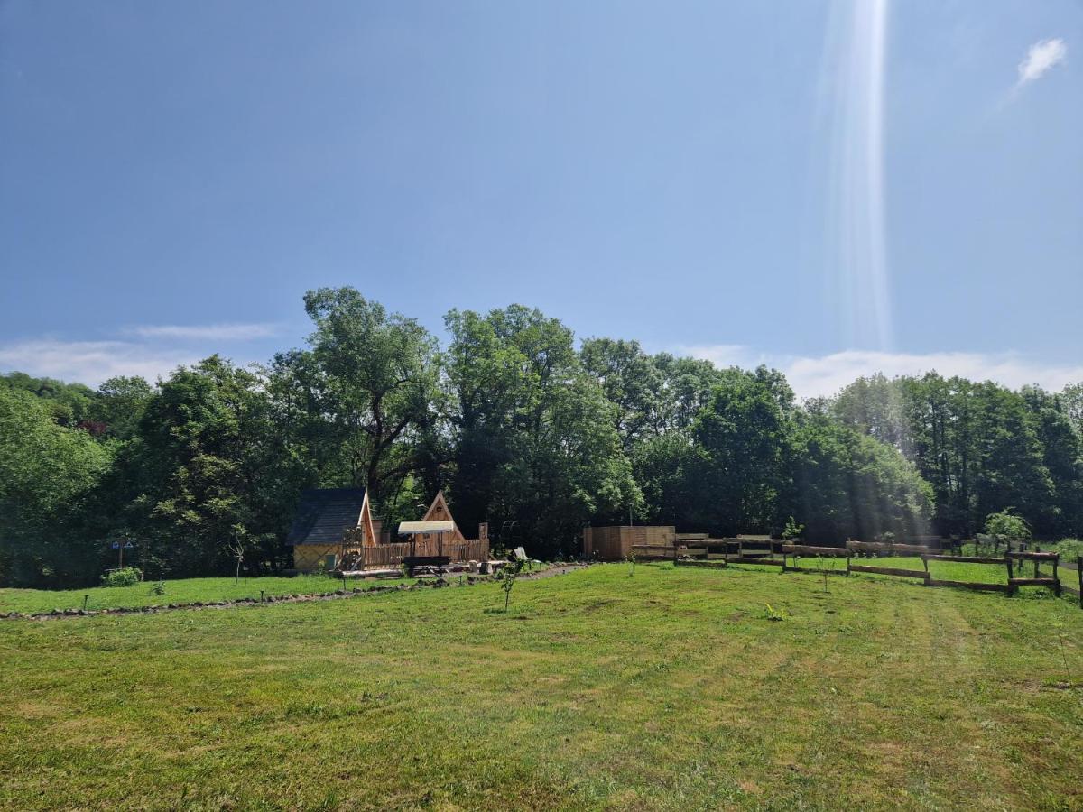 Les Cabanes Feeriques Du Cheix Saint-Diery Luaran gambar